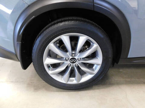 2022 Infiniti QX50 Essential