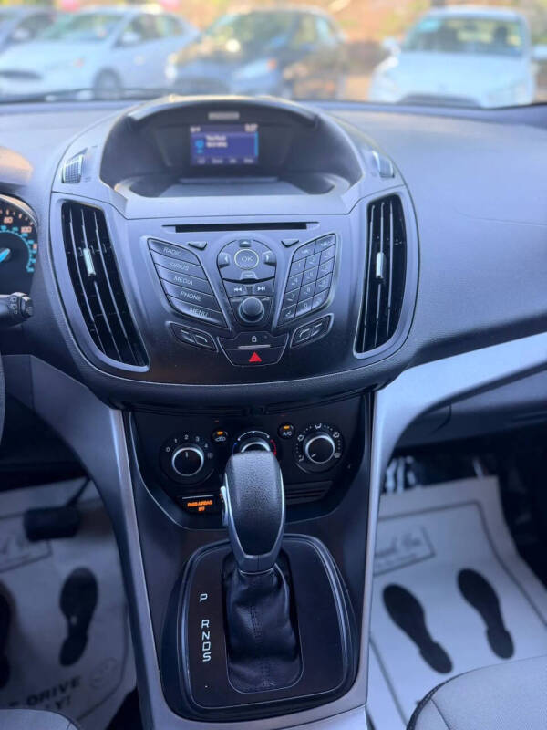2015 Ford Escape SE