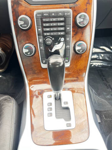 2012 Volvo S80 T6 Platinum