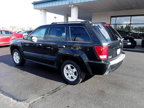 2006 Jeep Grand Cherokee Laredo