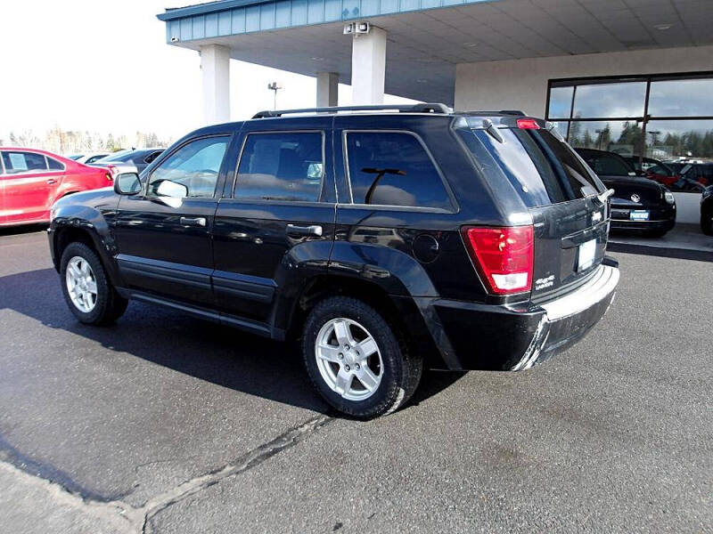 2006 Jeep Grand Cherokee Laredo
