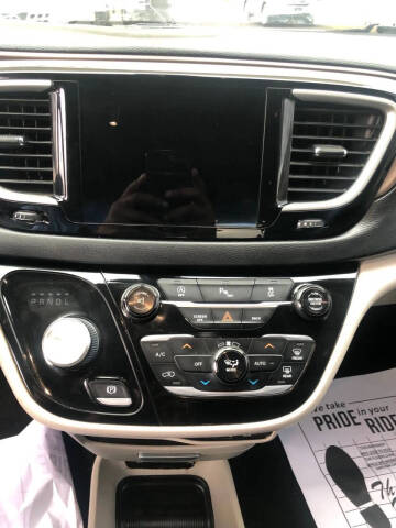 2017 Chrysler Pacifica