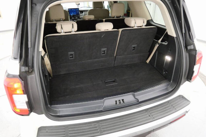 2022 Ford Expedition XLT