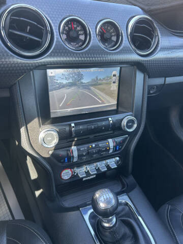 2016 Ford Mustang EcoBoost Premium