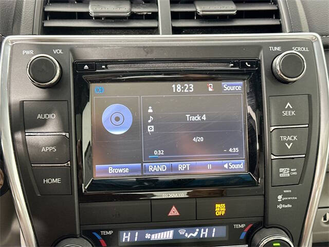 2016 Toyota Camry Hybrid XLE