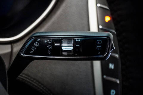 2019 Lincoln Nautilus Select