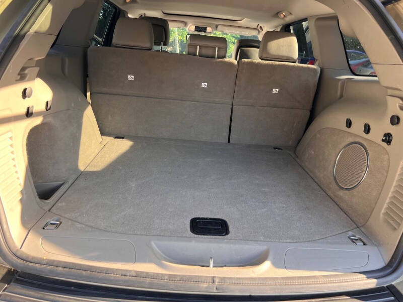 2012 Jeep Grand Cherokee Laredo