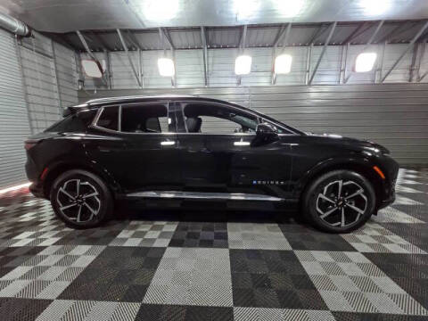 2024 Chevrolet Equinox EV LT