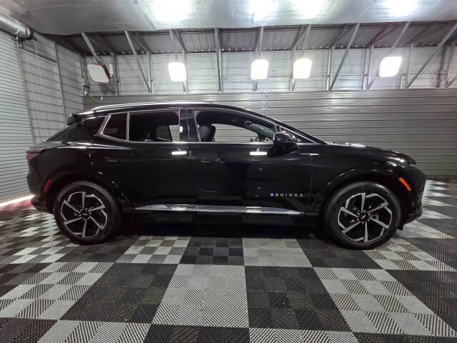 2024 Chevrolet Equinox EV LT
