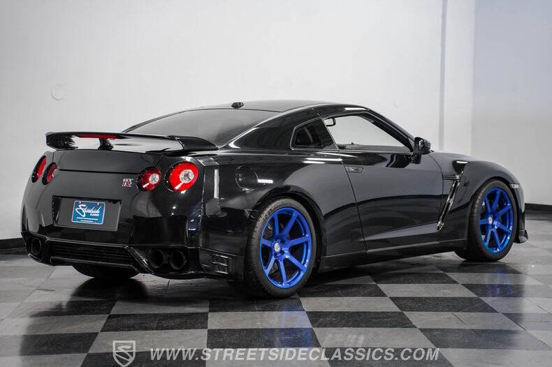 2013 Nissan GT-R
