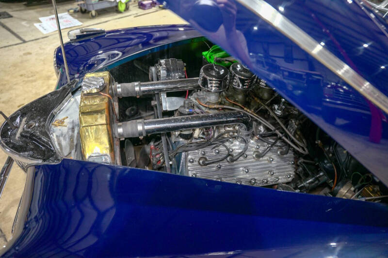 1941 Ford Super Deluxe