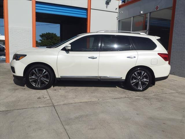 2017 NISSAN Pathfinder SUV / Crossover - $13,999