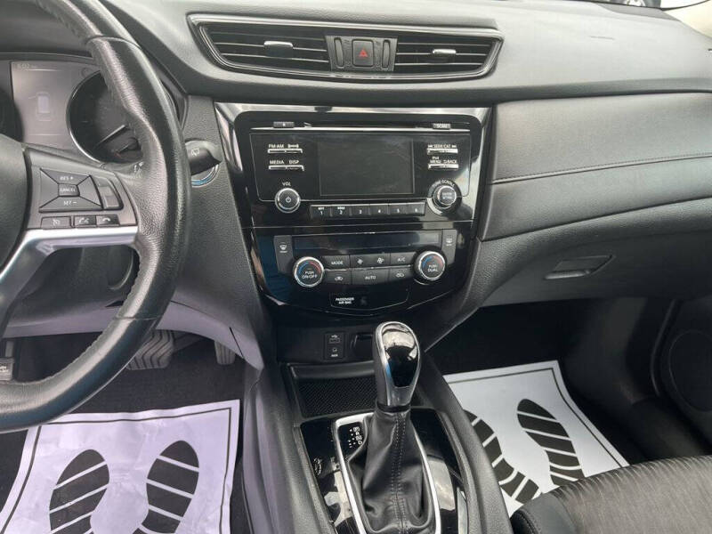 2017 Nissan Rogue