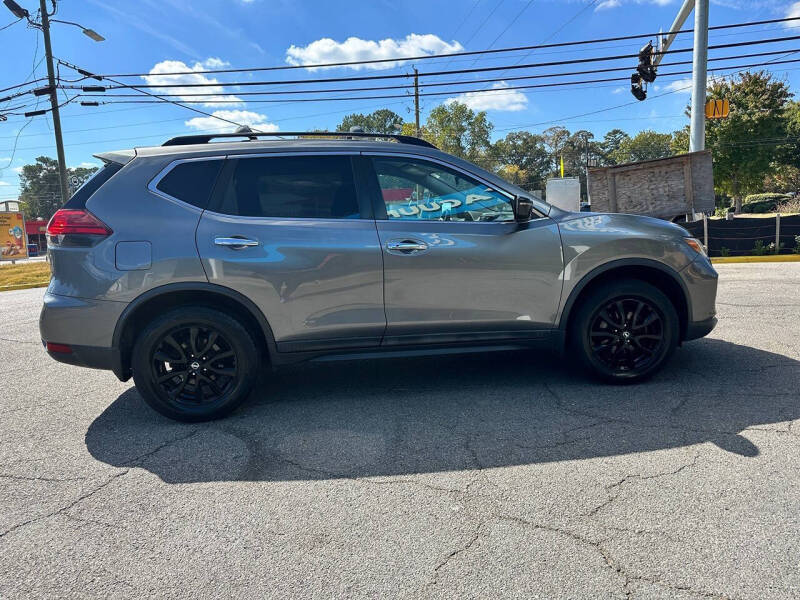 2017 Nissan Rogue SV