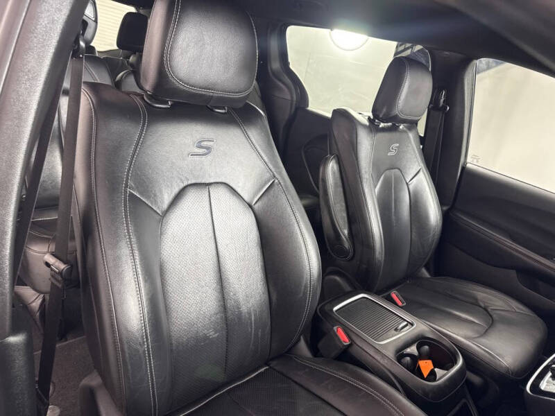 2019 Chrysler Pacifica Touring L Plus