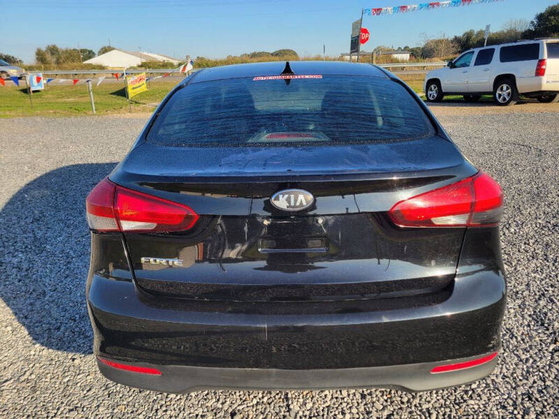 2018 Kia FORTE LX photo 3