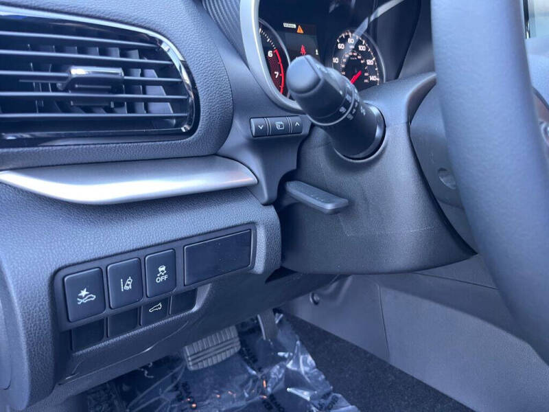 2026 Mitsubishi Eclipse Cross SE
