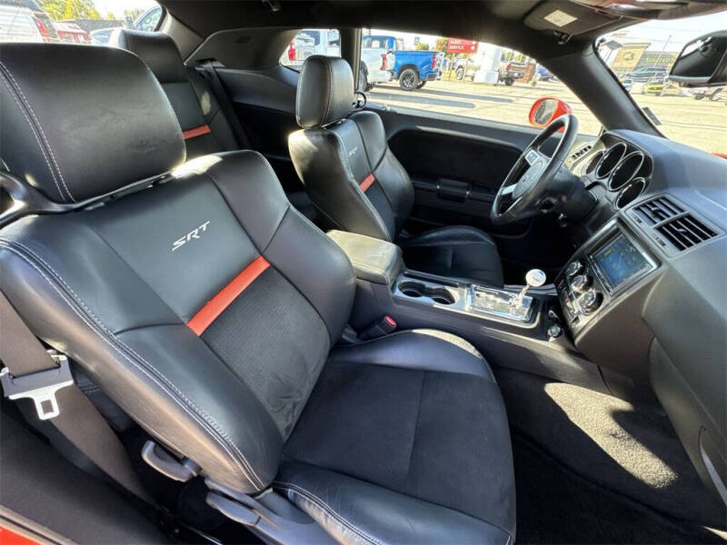 2009 Dodge Challenger SRT8