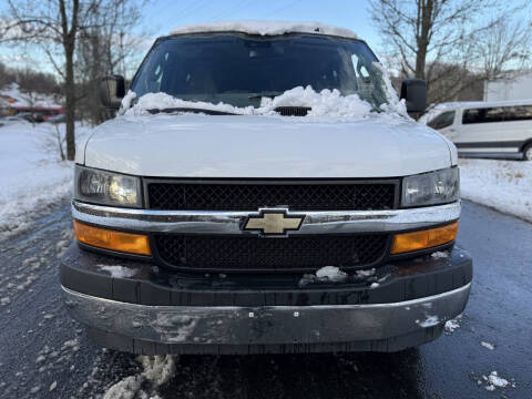 2023 Chevrolet Express LT 3500