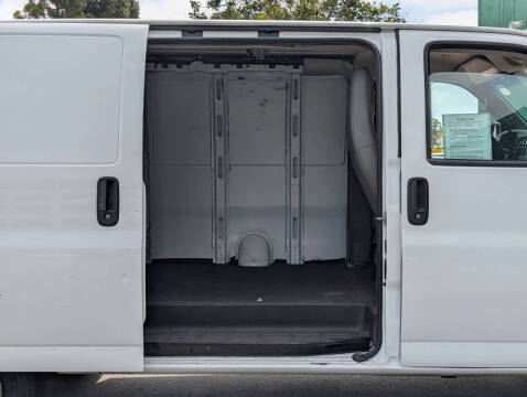 2017 Chevrolet Express 3500