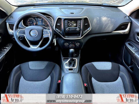 2015 Jeep Cherokee Sport