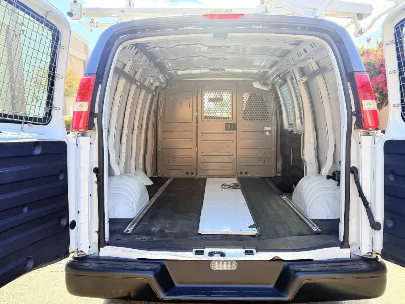 2019 Chevrolet Express 2500