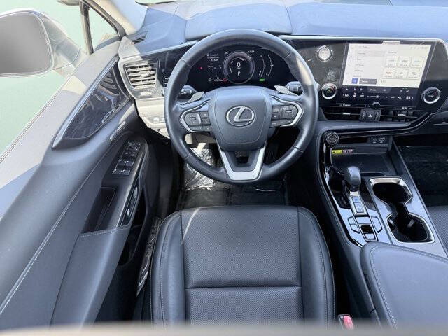 2024 Lexus NX 350h Premium