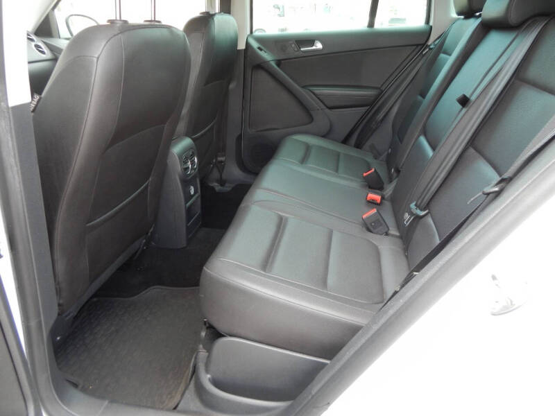 2014 Volkswagen Tiguan S