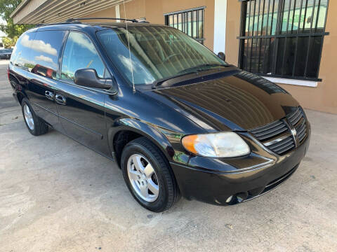2005 Dodge Grand Caravan for sale at Eastside Auto Brokers LLC in Fort Myers FL