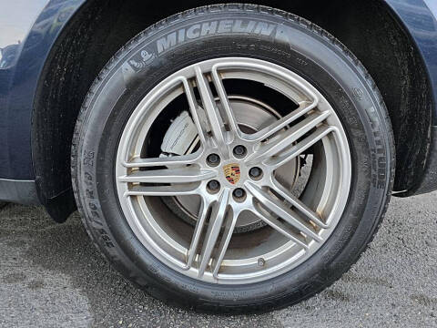 2018 Porsche Macan S