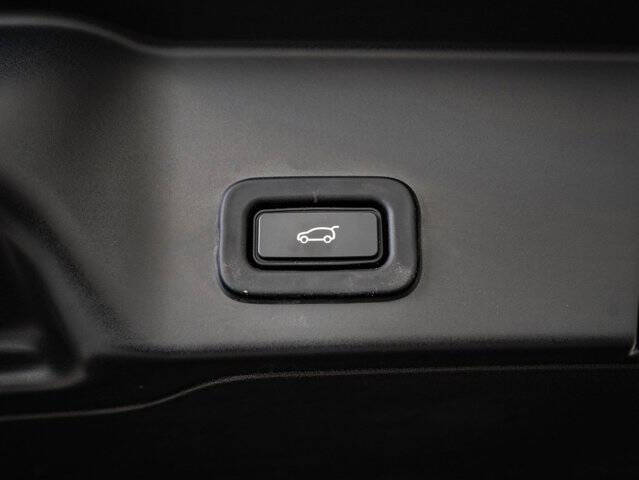 2020 Land Rover Range Rover Evoque R-Dynamic HSE