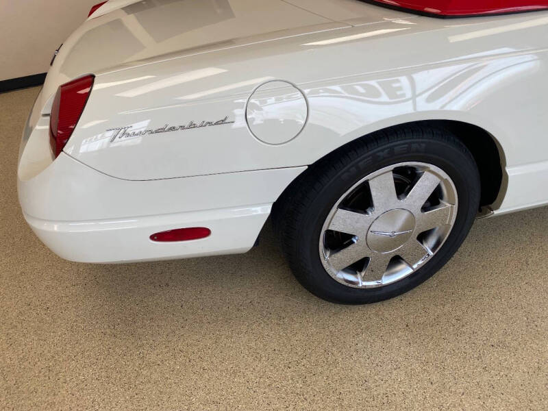 2002 Ford Thunderbird Deluxe