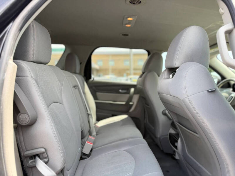 2016 GMC Acadia SLE-1