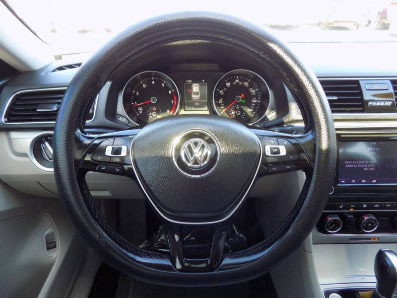 2019 Volkswagen Passat Wolfsburg