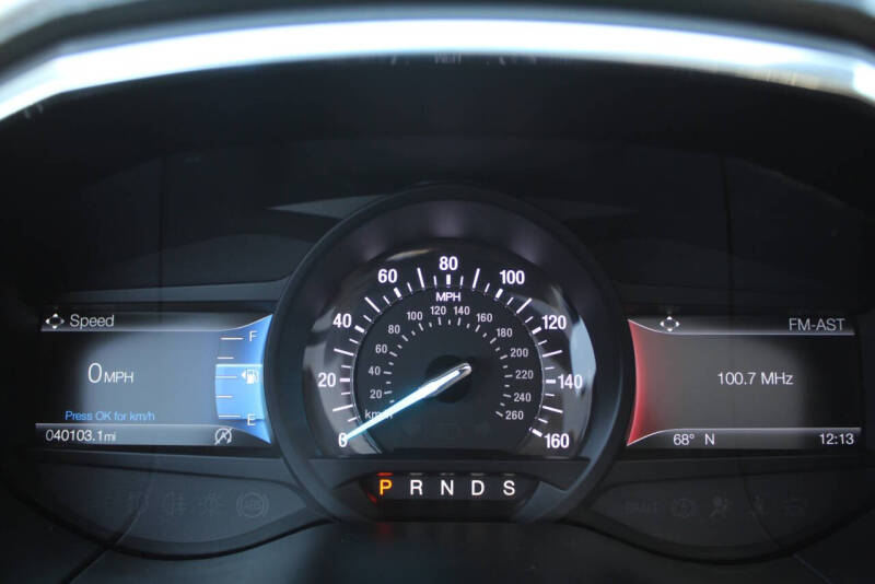 2019 Ford Edge Titanium