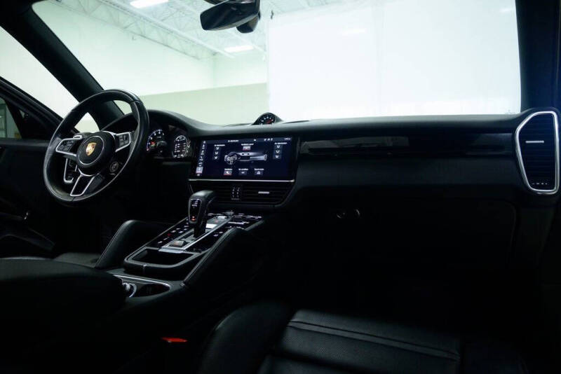 2021 Porsche Cayenne S