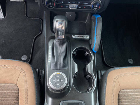 2023 Ford Bronco Outer Banks Advanced