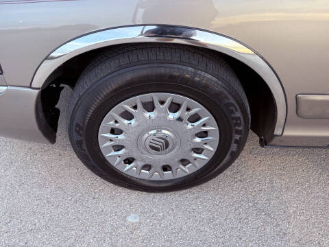 2003 Mercury Grand Marquis GS