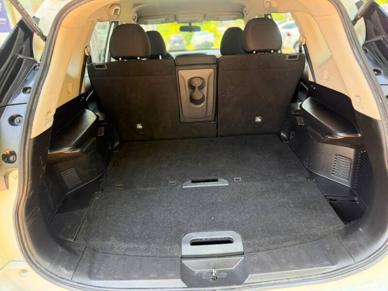 2018 Nissan Rogue S