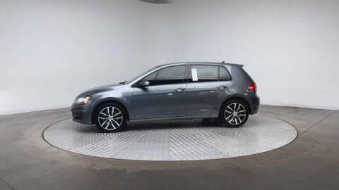 2015 Volkswagen Golf TSI SE
