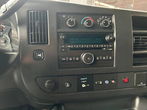 2016 Chevrolet Express 2500