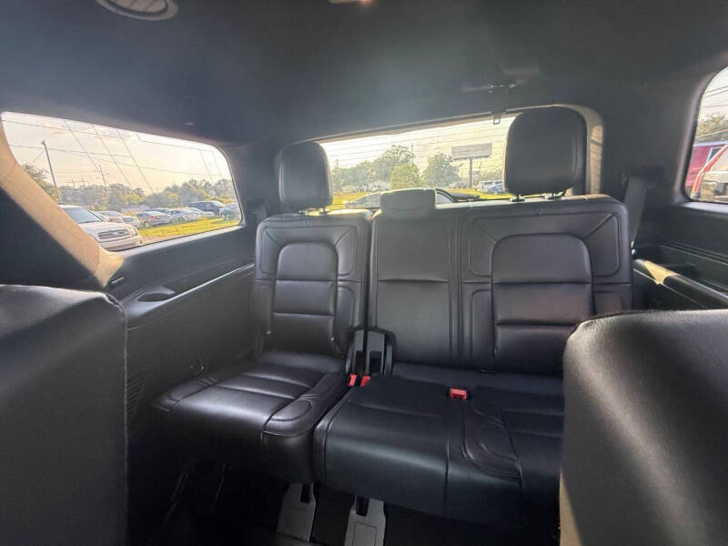 2018 Lincoln Navigator Select