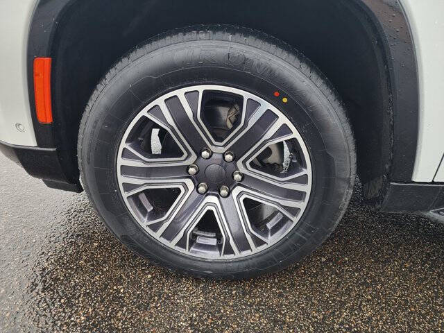 2023 Jeep Wagoneer L Series II