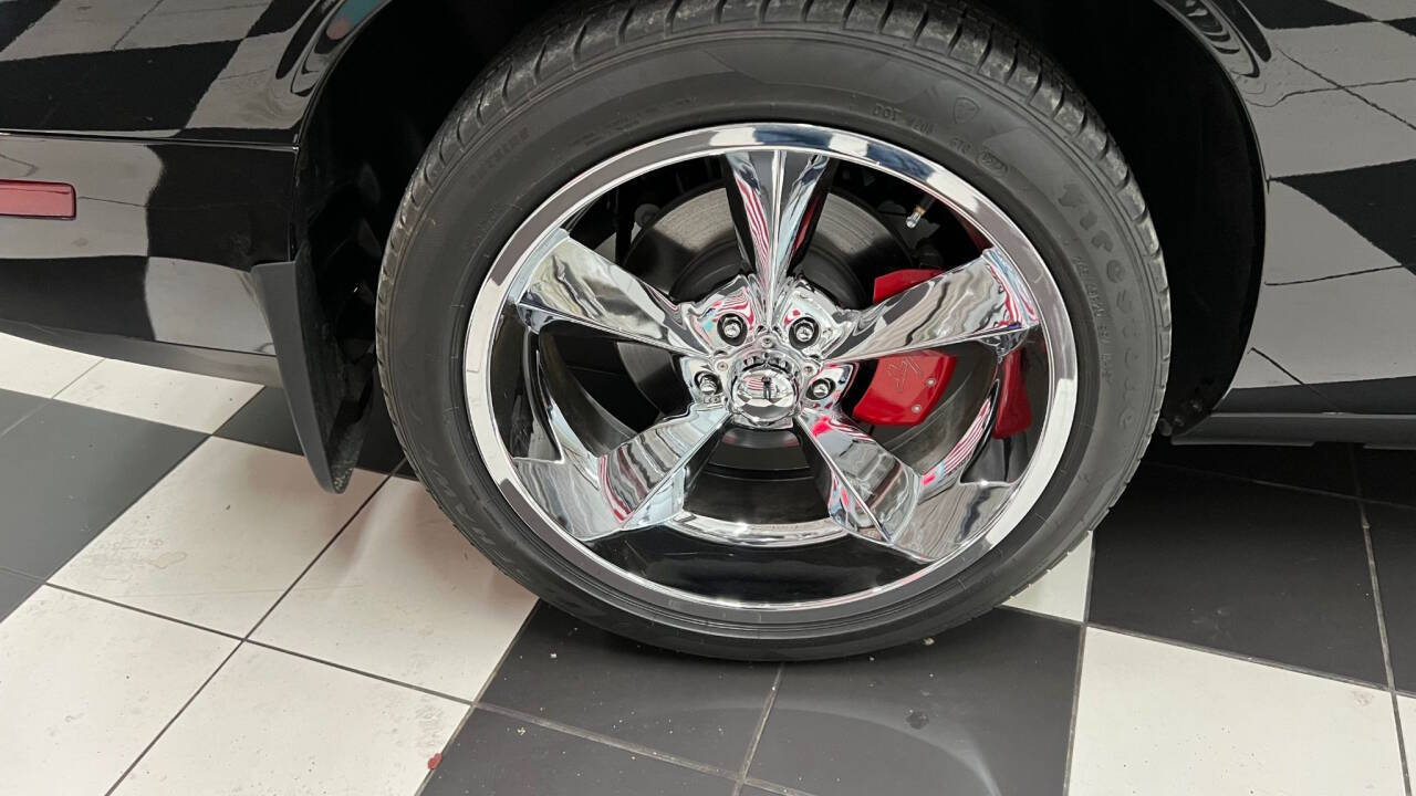 2013 Dodge Challenger 12