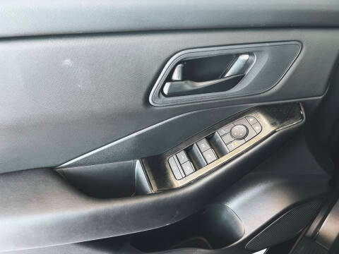 2026 Nissan Rogue S