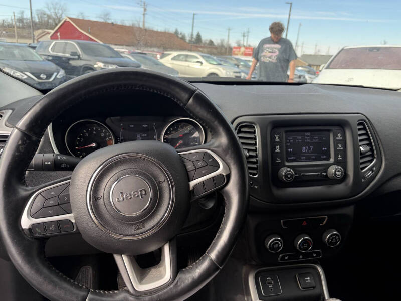 2017 Jeep Compass Sport