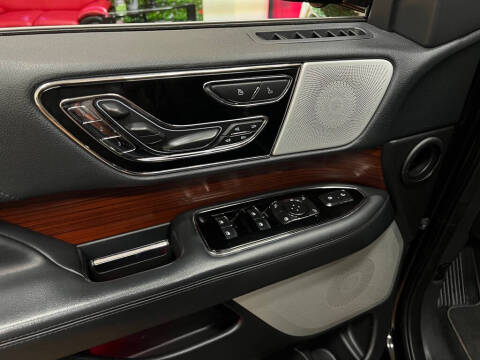 2022 Lincoln Navigator L Reserve