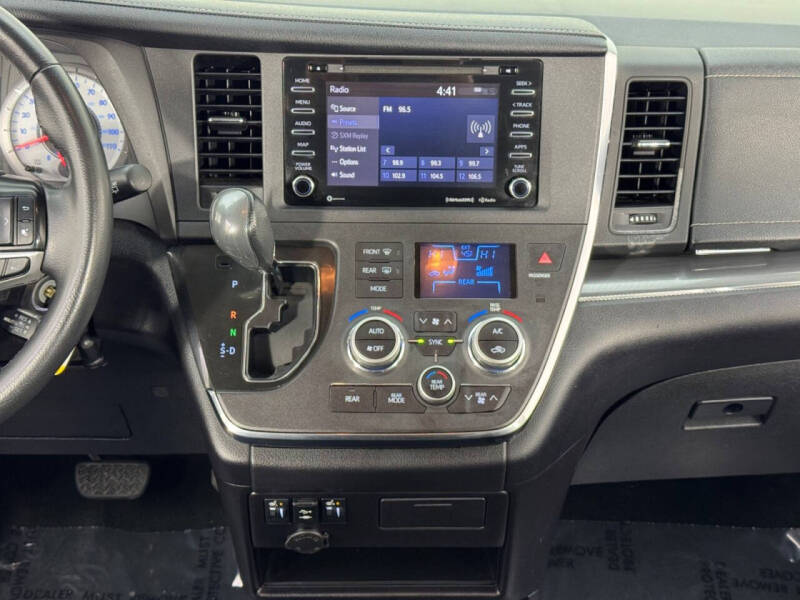 2019 Toyota Sienna