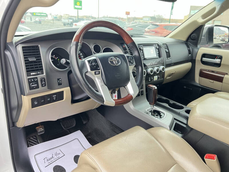 2016 Toyota Sequoia Platinum