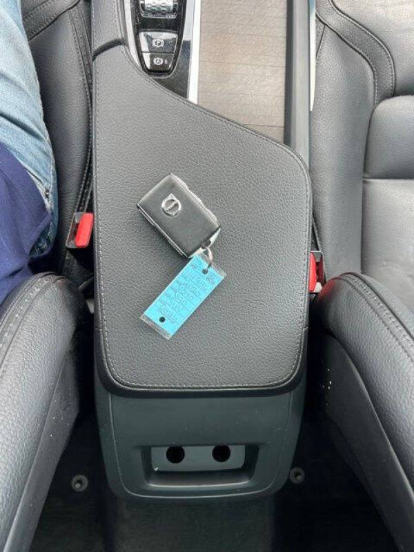 2020 Volvo V90 Cross Country T6